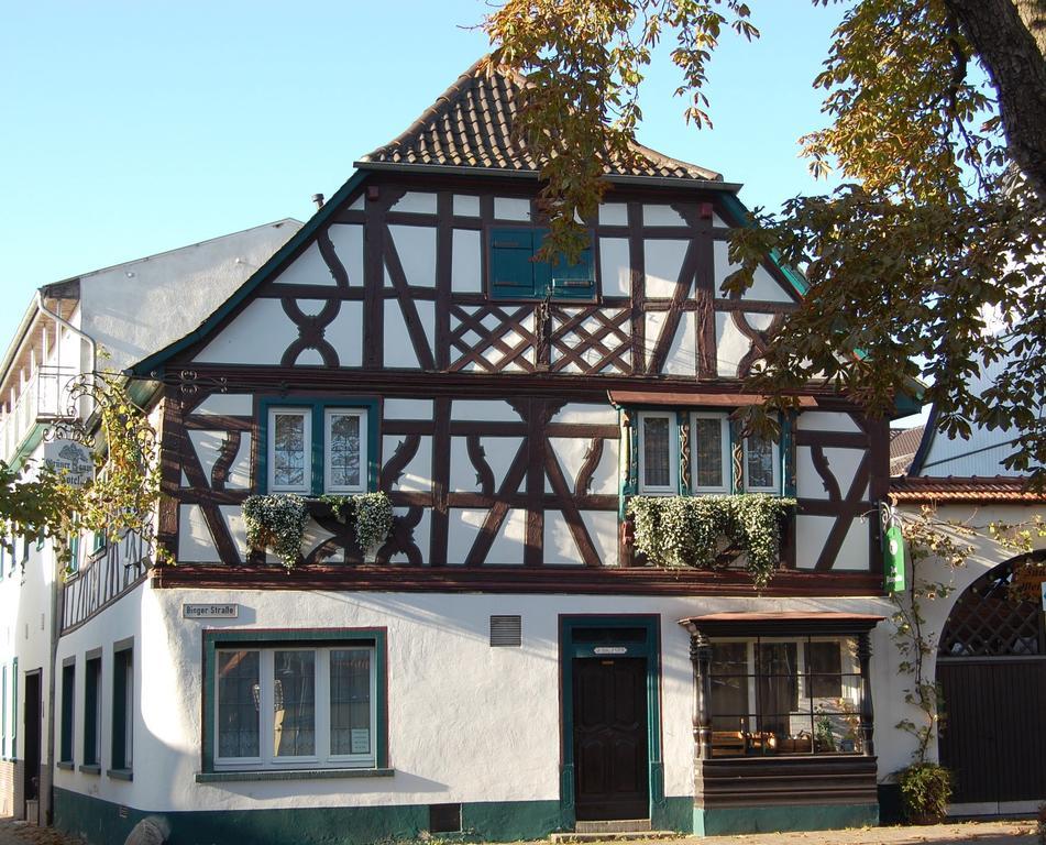 Hotel Gruener Baum Bretzenheim Esterno foto