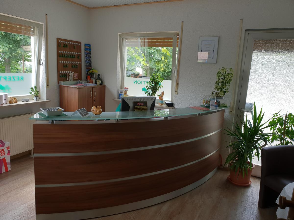 Hotel Gruener Baum Bretzenheim Esterno foto